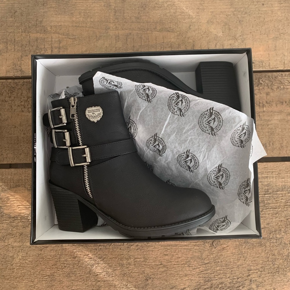 Milwaukee Performance Boots